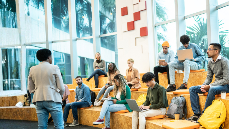 Building digital equity through cloud-powered virtual learning labs